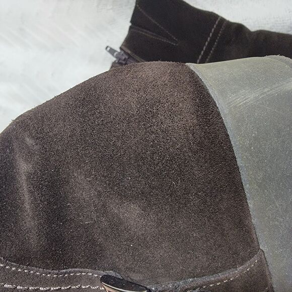 LA CANADIENNE Waterproof Suede Ankle Bootie Square Toe Low Wedge Brown Size 10 - Picture 13 of 16